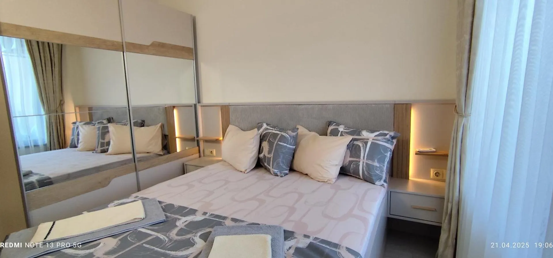 Apartment Skyline Sea View - Топ Център Златни Пясъци, Първа Линия