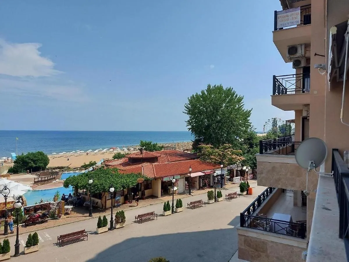 דירה Skyline Sea View - Топ Център Златни Пясъци, Първа Линия